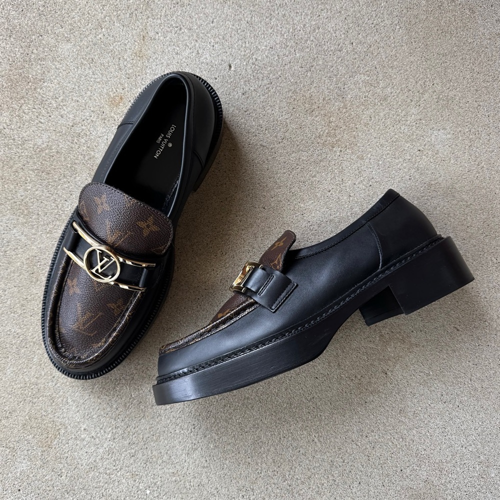 Louis Vuitton Monogram Academy Loafers NEW Black Brown Leather Gold Plate 40